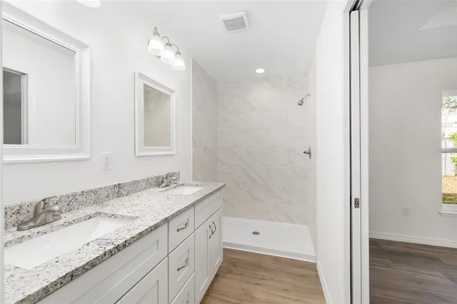 $2,200 | 636 Northeast 130th Court, Silver Springs, FL 34488