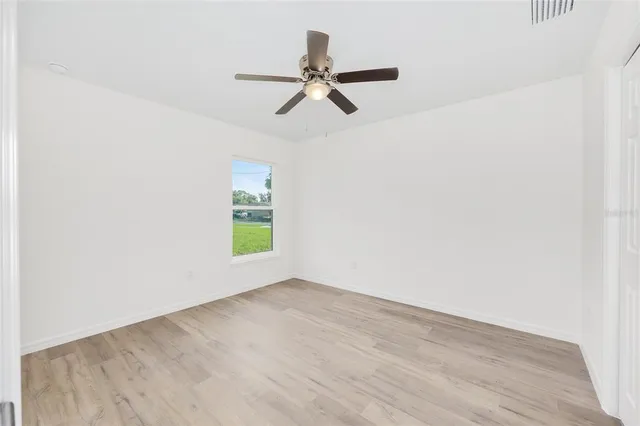 $2,200 | 636 Northeast 130th Court, Silver Springs, FL 34488