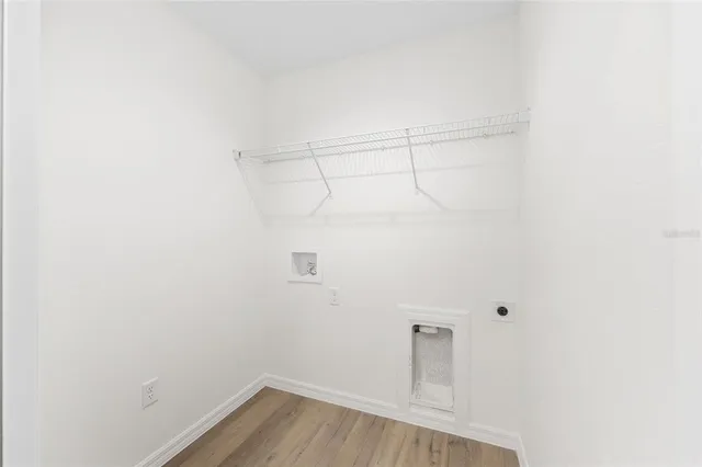 $2,200 | 636 Northeast 130th Court, Silver Springs, FL 34488