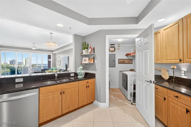 $469,000 | 2743 First Street, Unit 701, Fort Myers, FL 33916