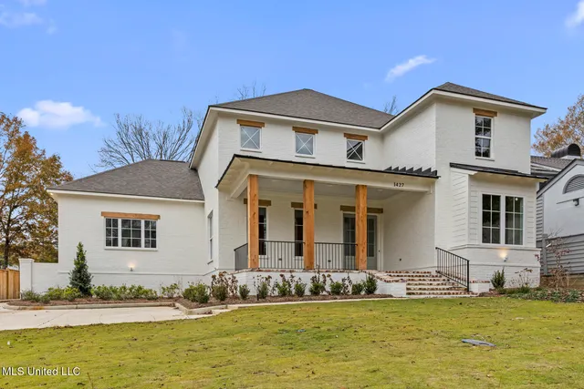 $724,500 | 1427 Highland Park Drive, Jackson, MS 39211