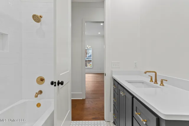 $724,500 | 1427 Highland Park Drive, Jackson, MS 39211