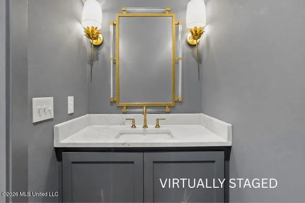 $724,500 | 1427 Highland Park Drive, Jackson, MS 39211