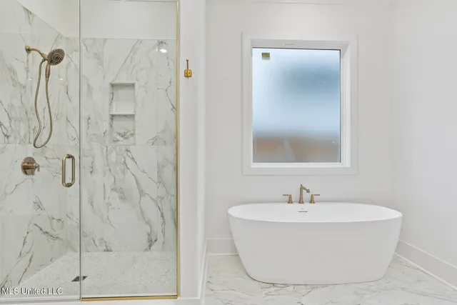 $724,500 | 1427 Highland Park Drive, Jackson, MS 39211