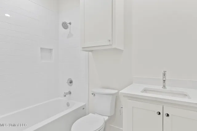 $724,500 | 1427 Highland Park Drive, Jackson, MS 39211