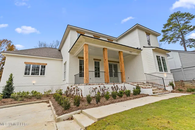 $724,500 | 1427 Highland Park Drive, Jackson, MS 39211