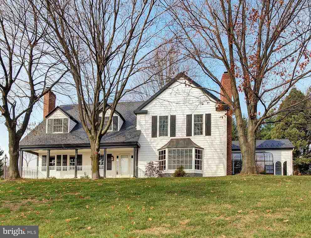 6321 Hoff Road Spring Grove, PA 17362 - Photo 2 of 28