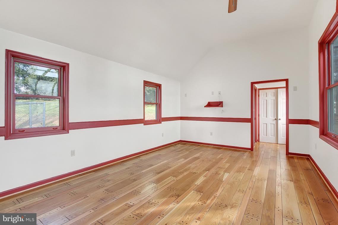 6321 Hoff Road Spring Grove, PA 17362 - Photo 15 of 28