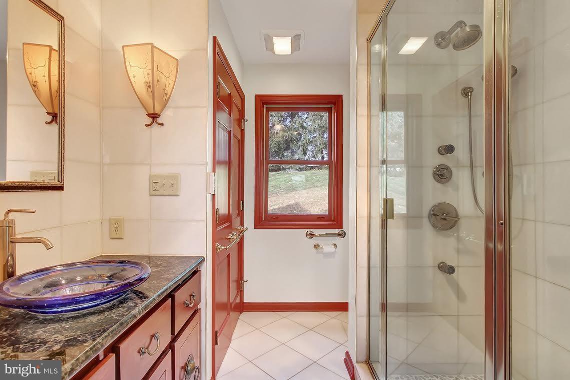 6321 Hoff Road Spring Grove, PA 17362 - Photo 20 of 28