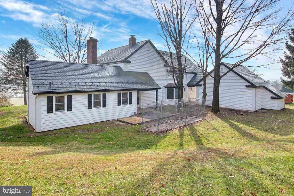 6321 Hoff Road Spring Grove, PA 17362 - Photo 25 of 28