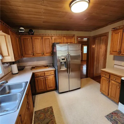 $320,000 | 582 South Cherokee Road, Social Circle, GA 30025