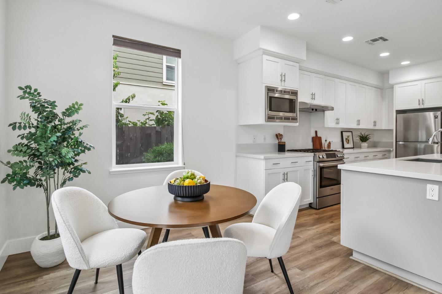 969 Prospect Avenue Santa Rosa, CA 95409 - Photo 13 of 45