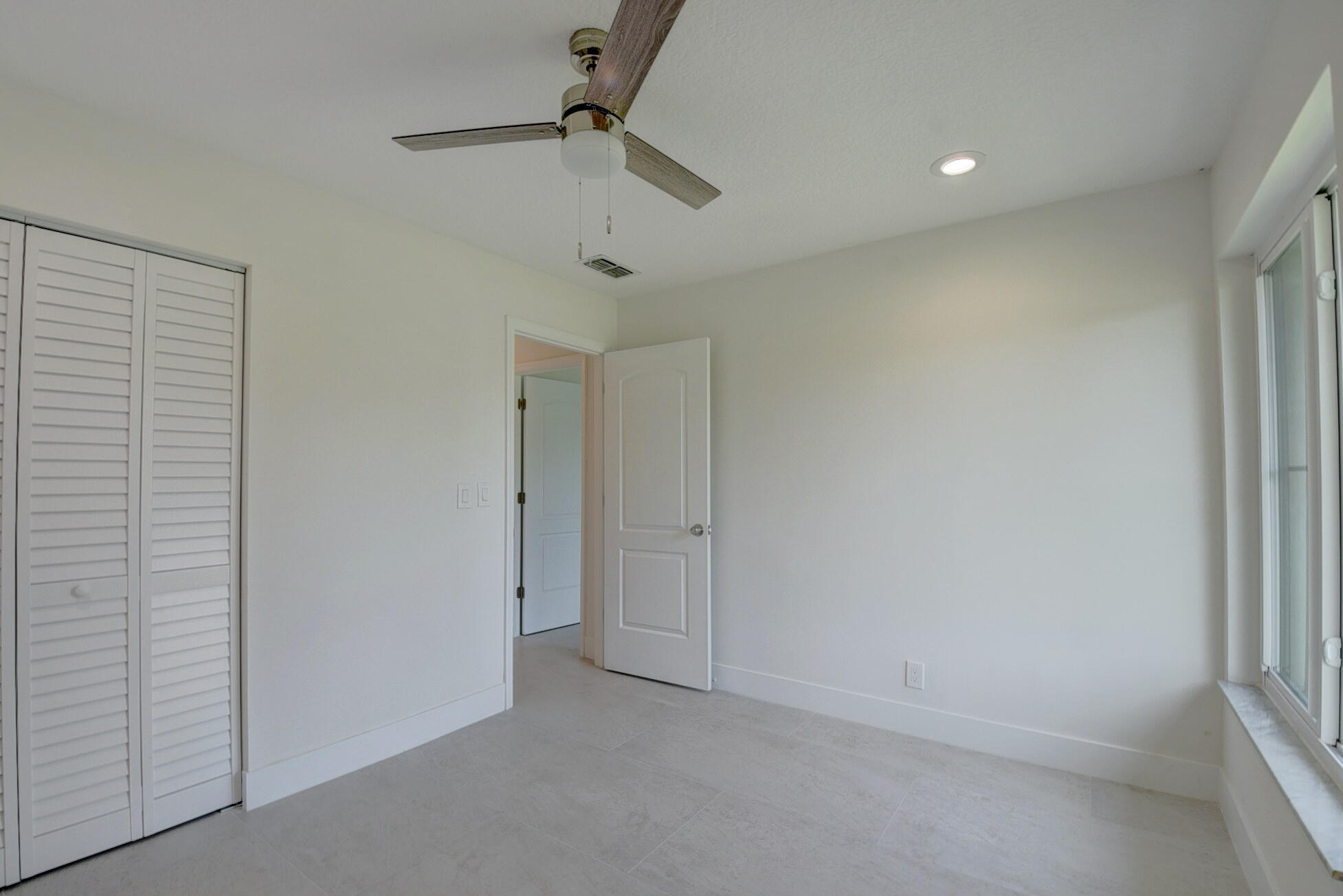 19495 Colorado Circle Boca Raton, FL 33434 - Photo 19 of 24 41_dsc_8698_699_700_701_702