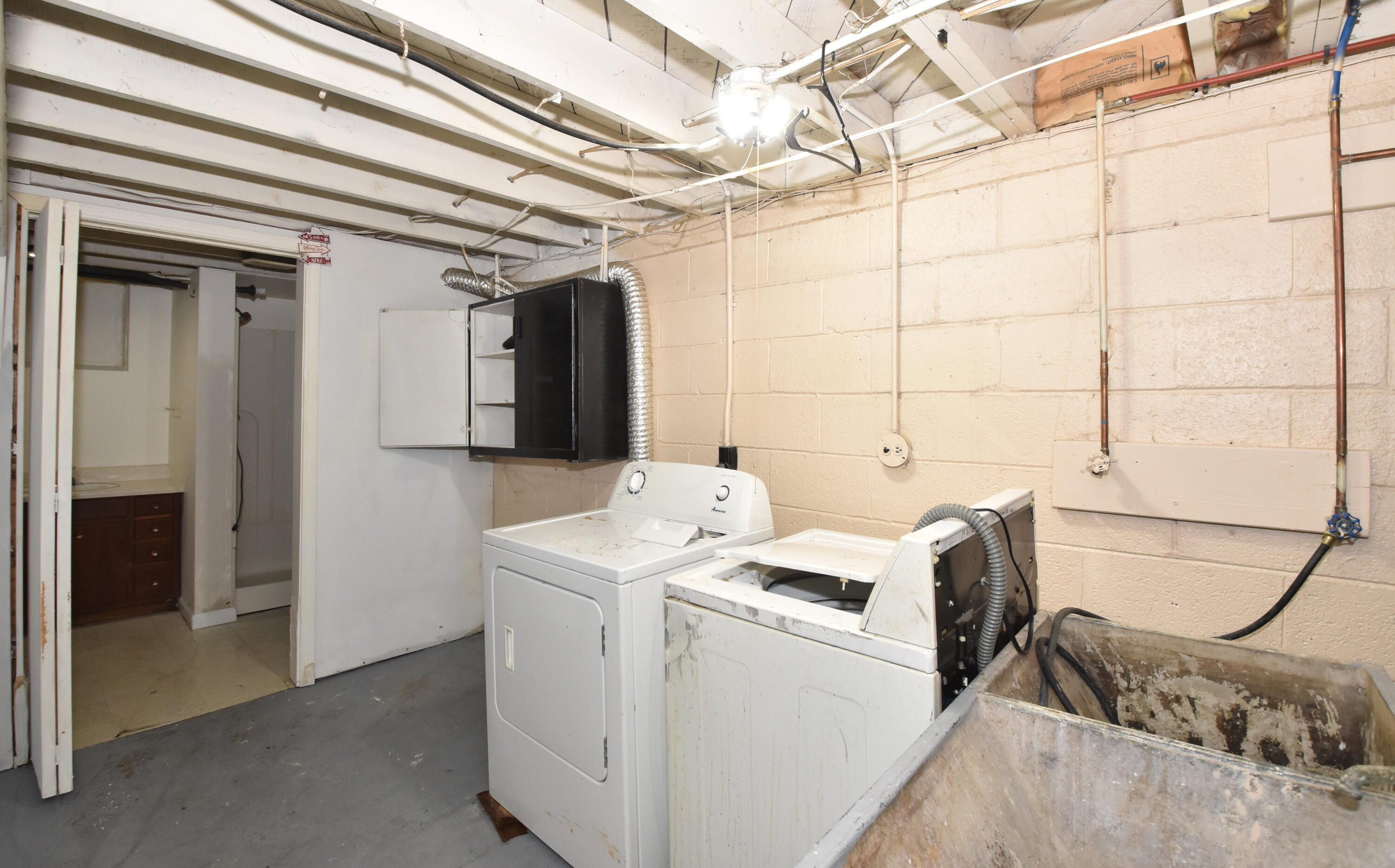 3115 Lasalle Street Racine, WI 53402 - Photo 23 of 25 Laundry