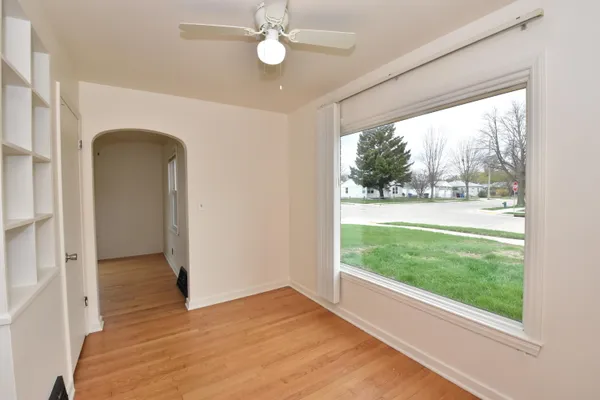 $1,500 | 3115 Lasalle Street, Racine, WI 53402