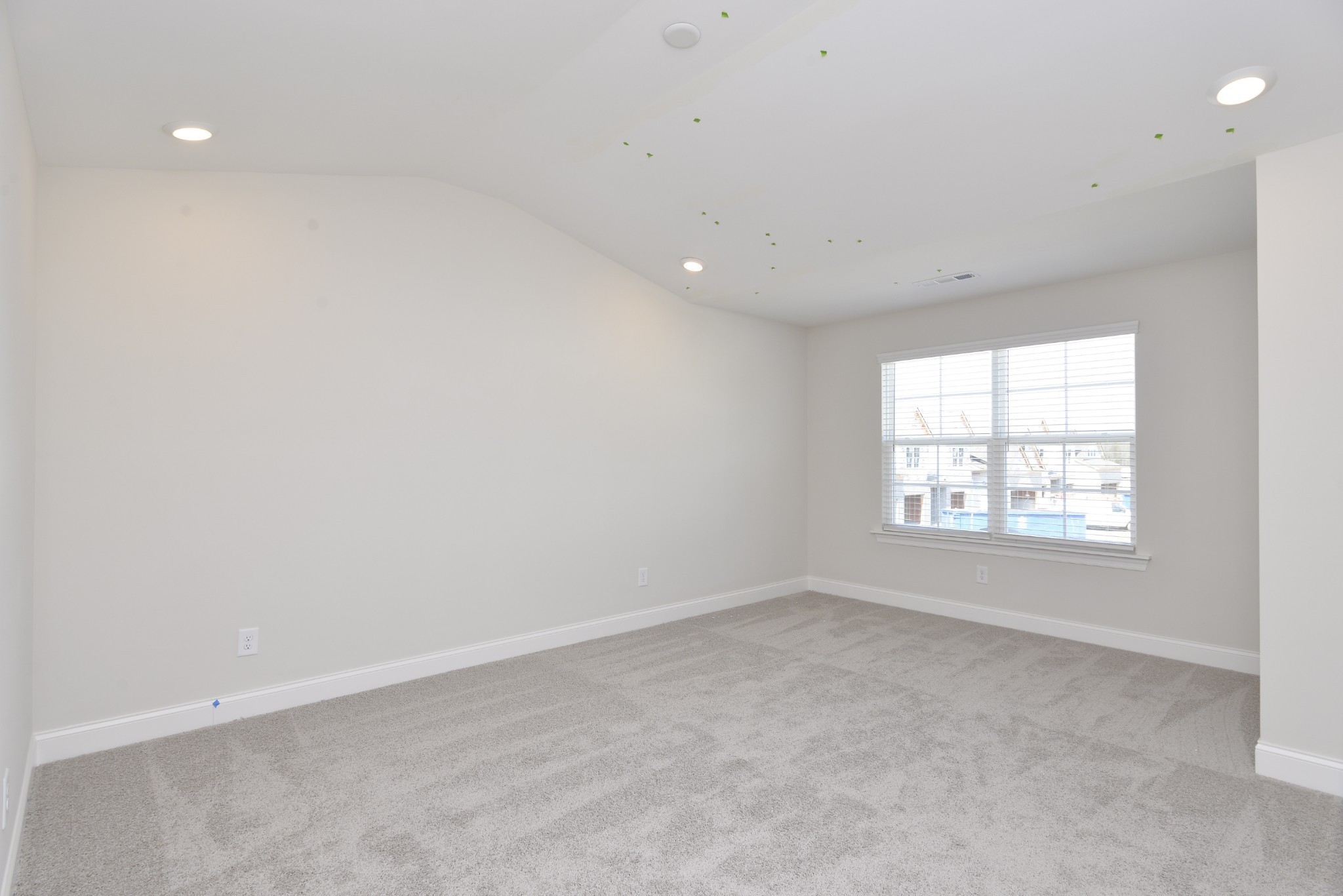 5718 Dockside Rockvale, TN 37153 - Photo 6 of 13 an empty room with a window