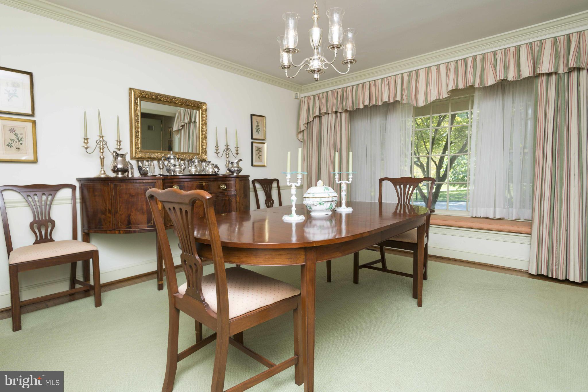 4 Charlesbrooke Road Baltimore, MD 21212 - Photo 5 of 28 Dining Room