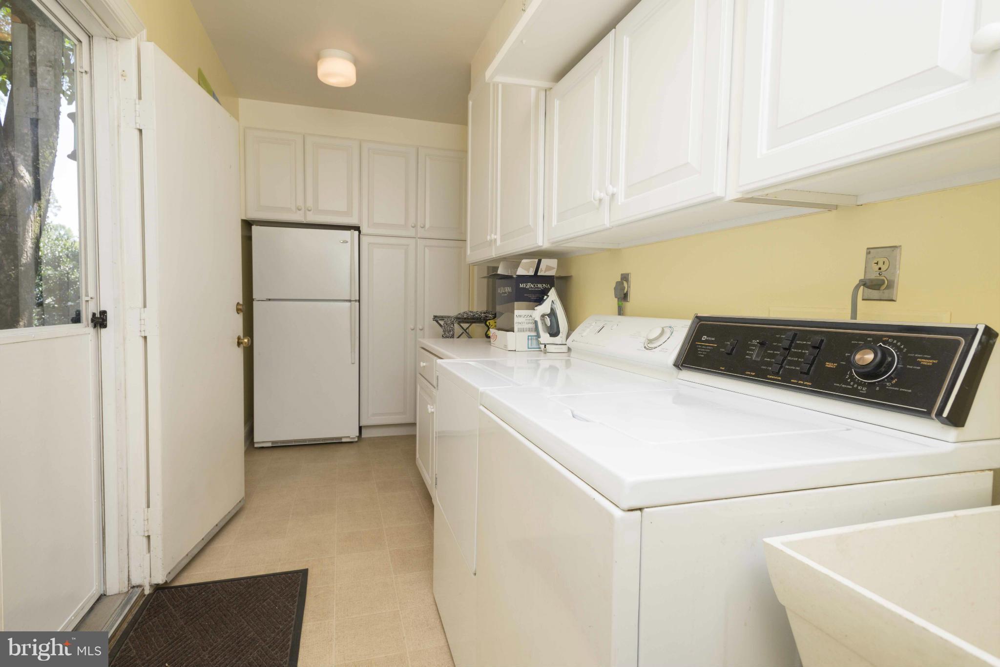 4 Charlesbrooke Road Baltimore, MD 21212 - Photo 9 of 28 ILaundry/Mud Room