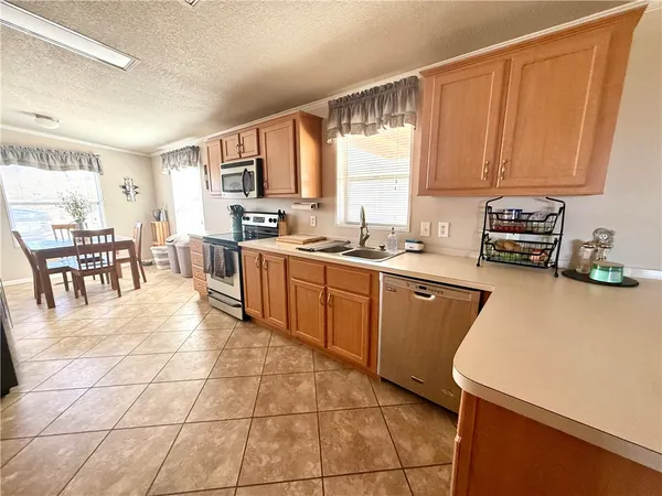 $299,000 | 1080 Meadview Boulevard, Meadview, AZ 86444