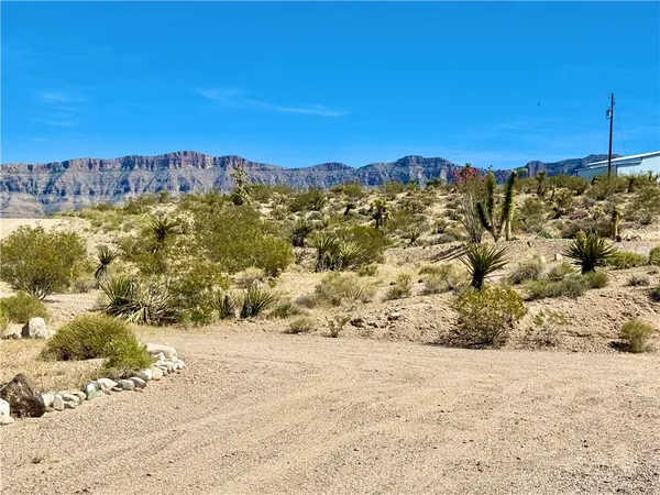 $299,000 | 1080 Meadview Boulevard, Meadview, AZ 86444
