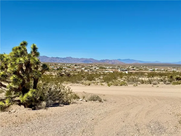 $299,000 | 1080 Meadview Boulevard, Meadview, AZ 86444