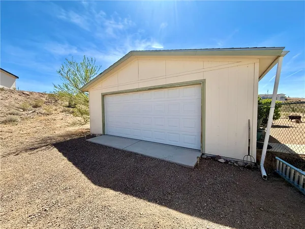 $299,000 | 1080 Meadview Boulevard, Meadview, AZ 86444