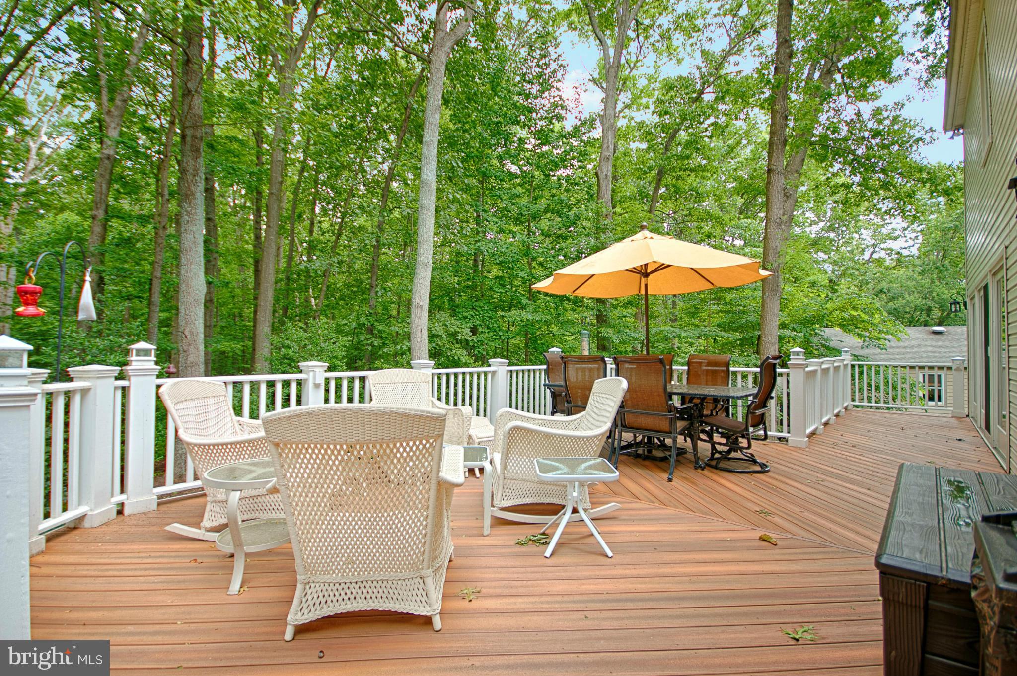 11008 Raccoon Ridge Court Reston, VA 20191 - Photo 17 of 30 an outdoor space with seating