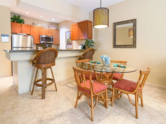 $1,295,000 | 155 Wailea Ike Place, Unit 21, Kihei, HI 96753