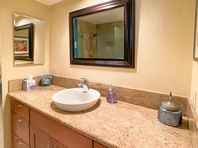 $1,295,000 | 155 Wailea Ike Place, Unit 21, Kihei, HI 96753