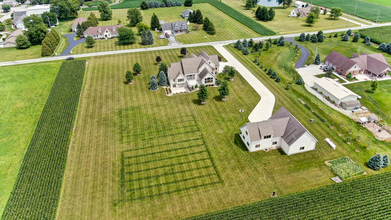 11135 Rupert Road Wapakoneta, OH 45895 - Photo 5 of 121
