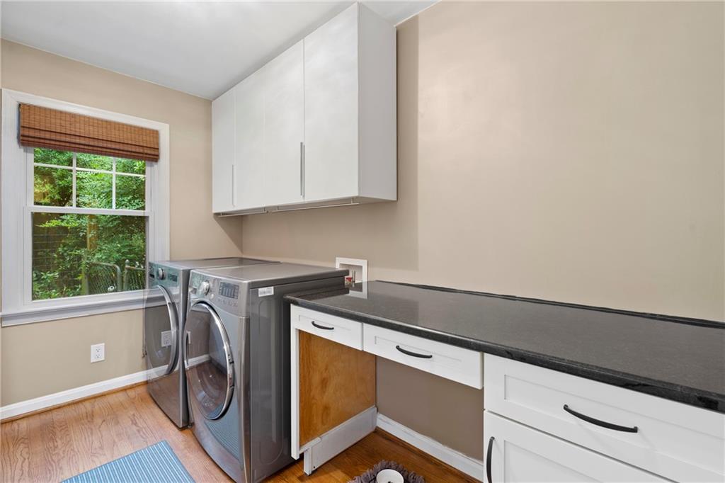 261 Heaton Park Drive Decatur, GA 30030 - Photo 10 of 34