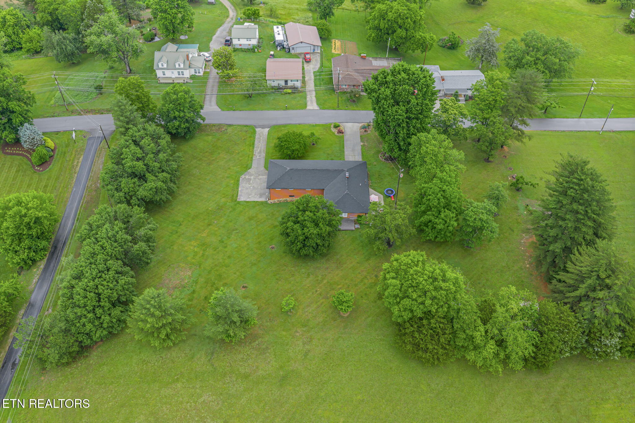 9402 Johnson Road Strawberry Plains, TN 37871 - Photo 57 of 60 64-web-or-mls-9402 Johnson Road-64