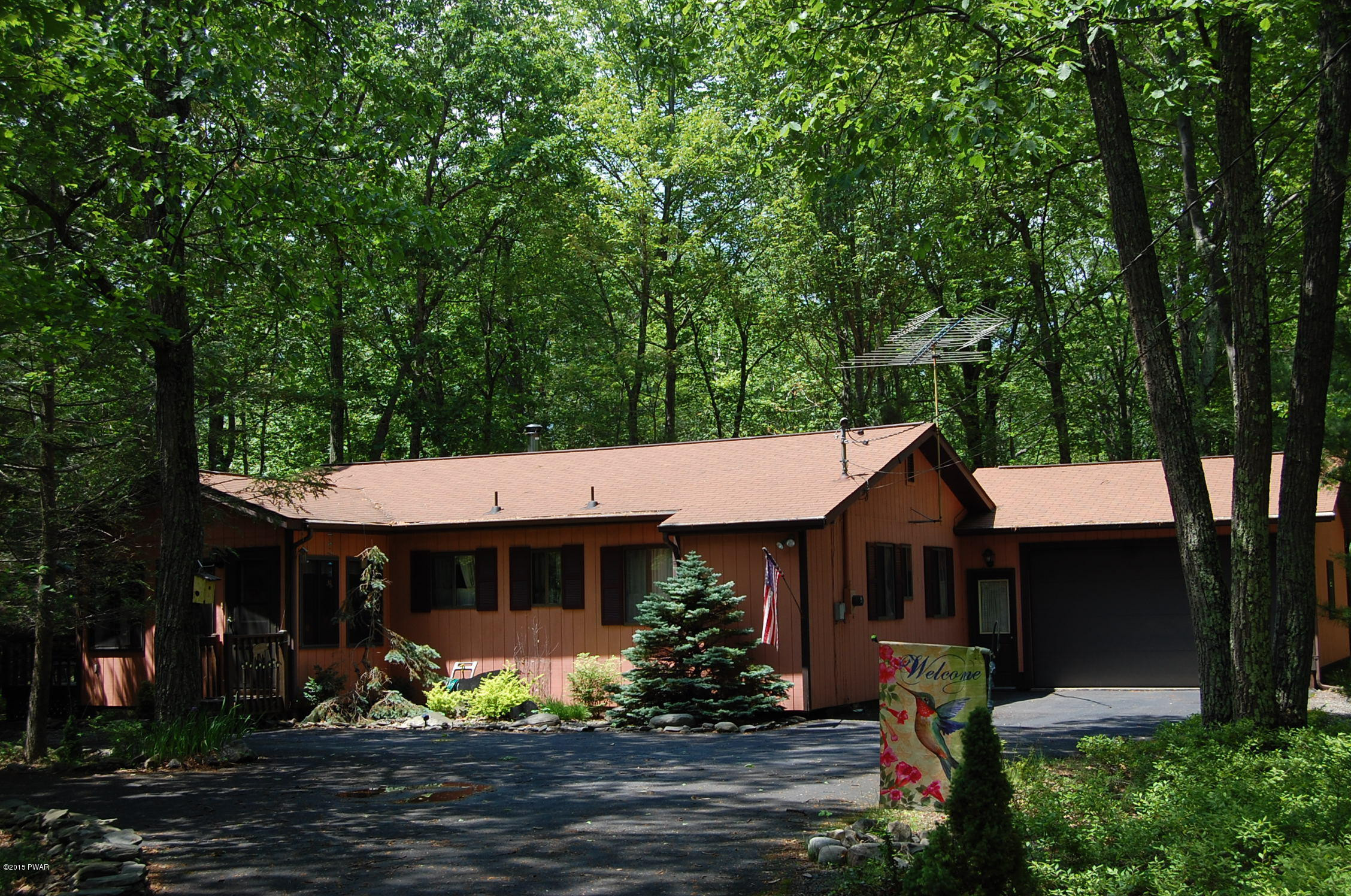 237 Fox Road Dingmans Ferry, PA 18328 - Photo 1 of 13
