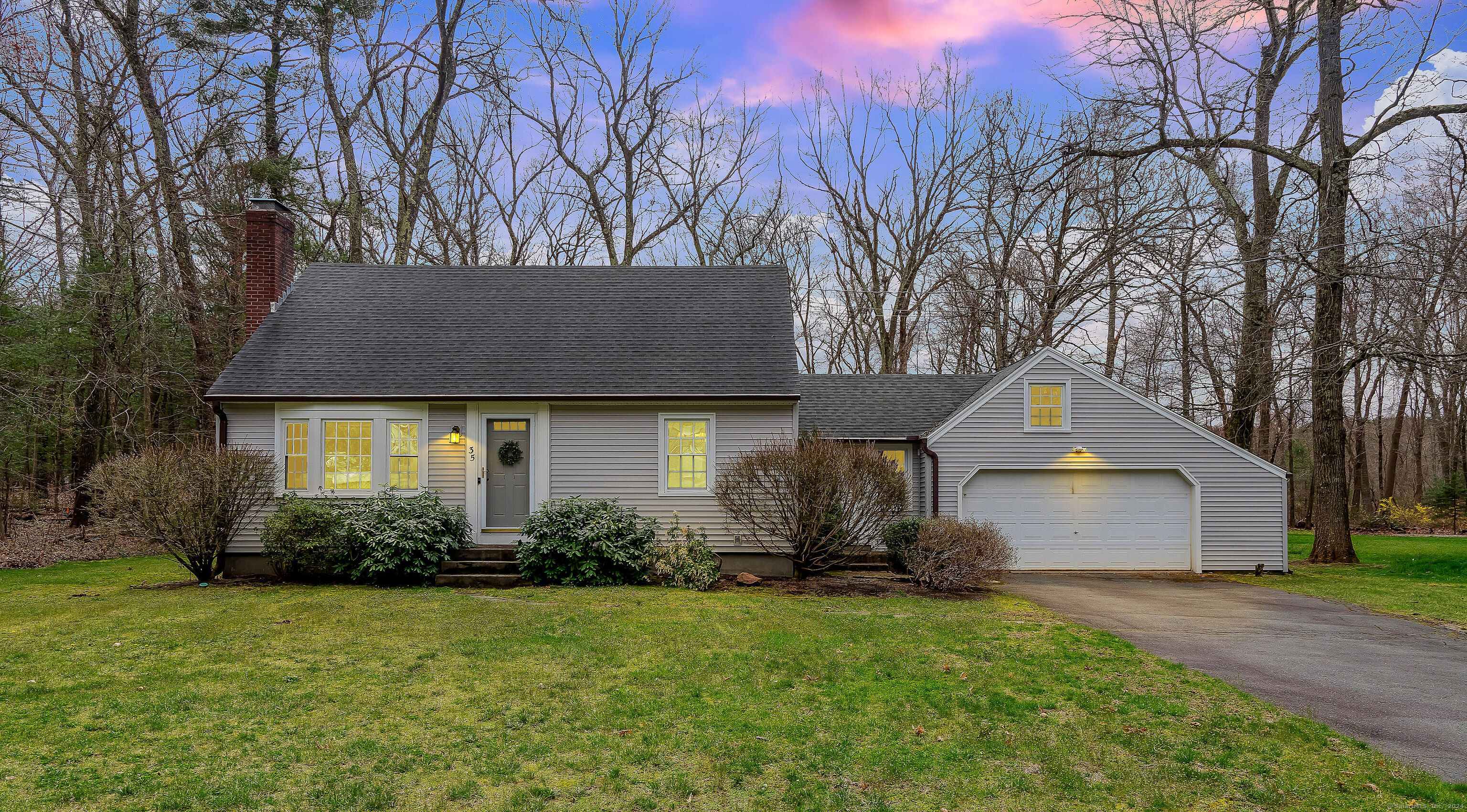 35 Stevens Street Avon, CT 06001 - Photo 1 of 1