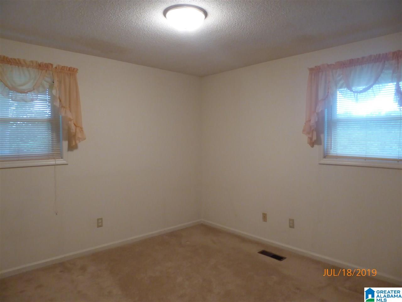 5539 Amber Hills Road Birmingham, AL 35210 - Photo 13 of 24