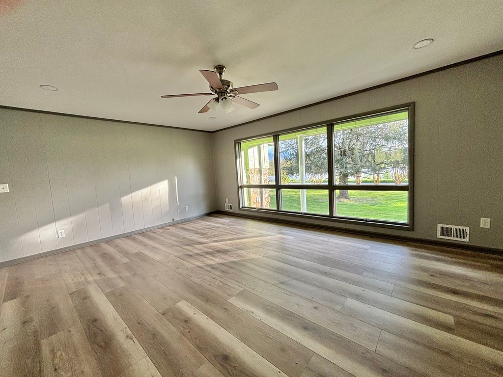 1805 Stewart Road Andrews, NC 28901 - Photo 48 of 62 Gallery Image 48