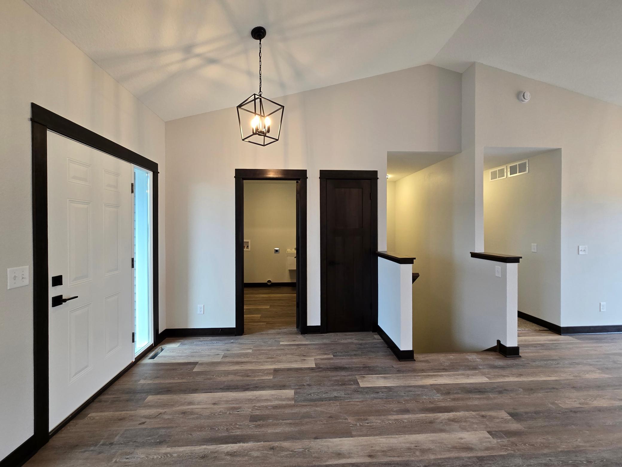 1104 8th Avenue Southeast Waseca, MN 56093 - Photo 11 of 24