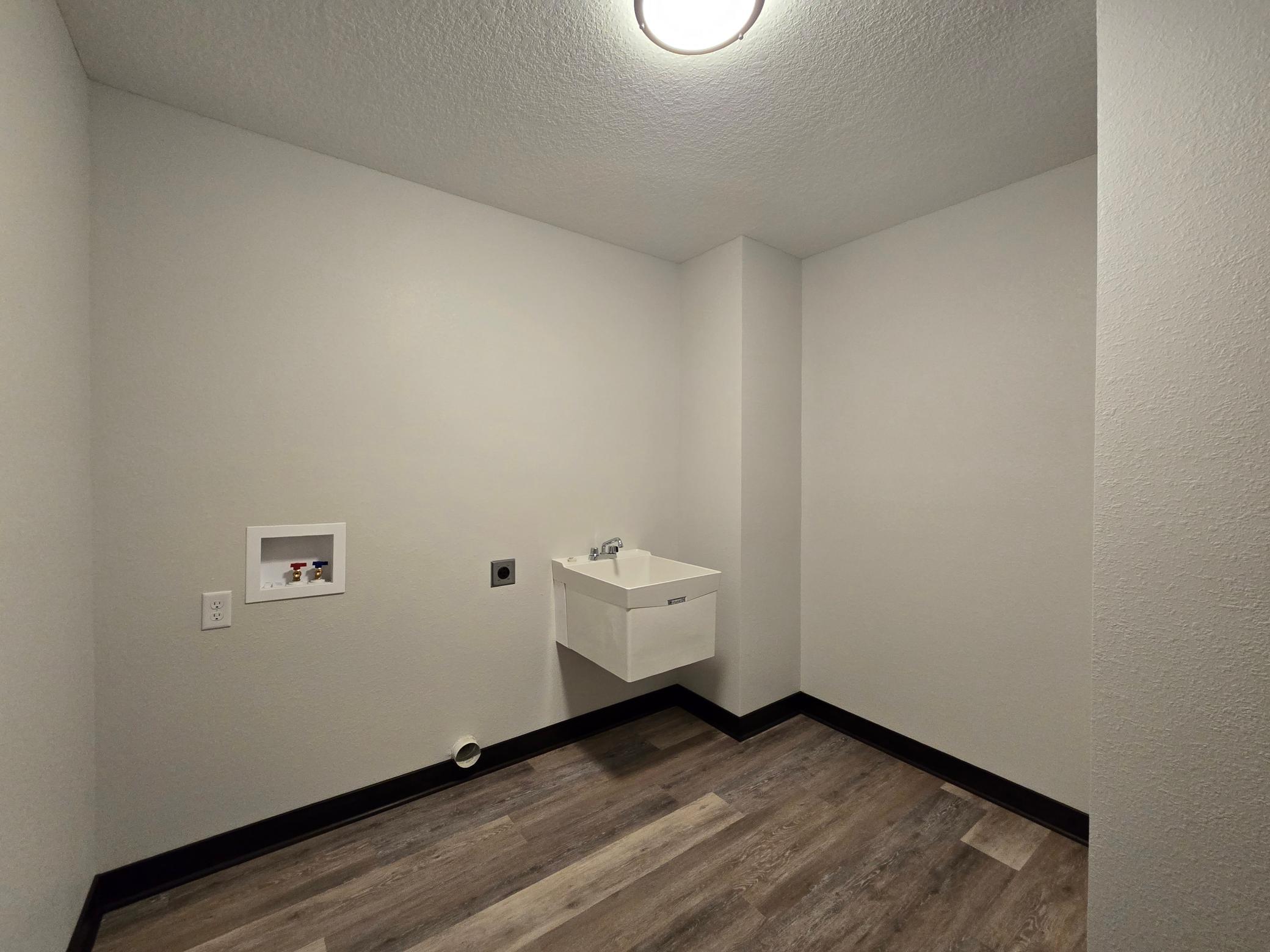 1104 8th Avenue Southeast Waseca, MN 56093 - Photo 12 of 24