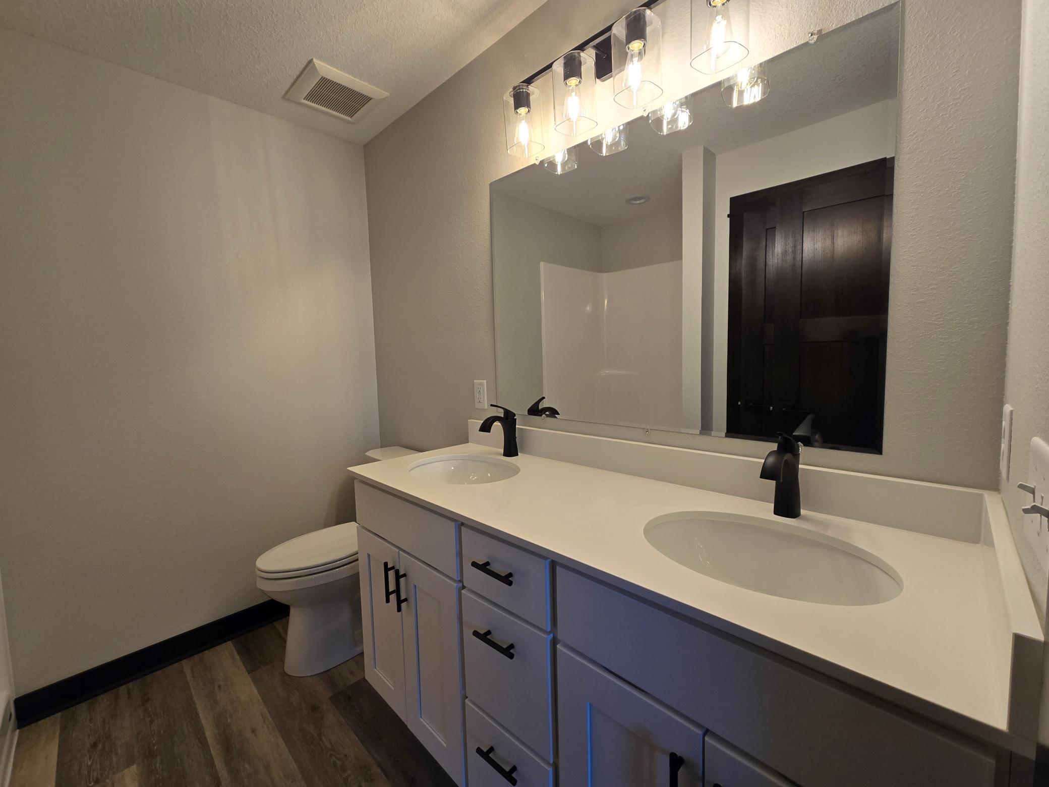 1104 8th Avenue Southeast Waseca, MN 56093 - Photo 20 of 24