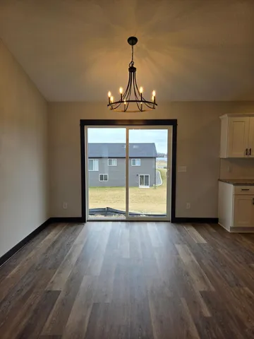 $379,900 | 1104 8th Avenue Southeast, Waseca, MN 56093