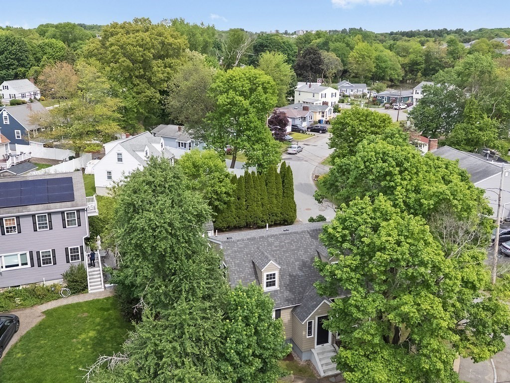22 Grove Road Waltham, MA 02451 - Photo 39 of 41