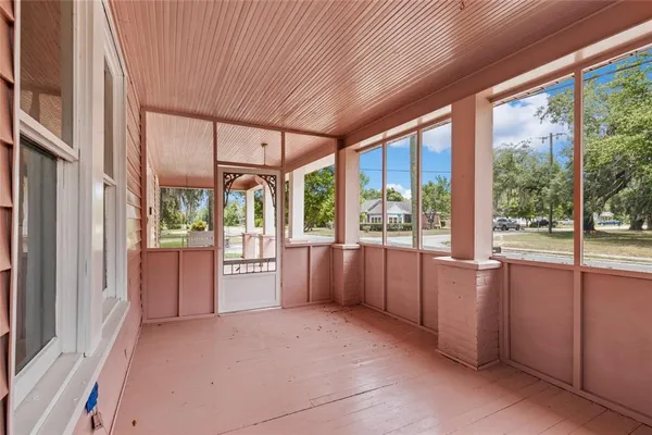 $225,000 | 21927 Southeast 69th Avenue, Hawthorne, FL 32640