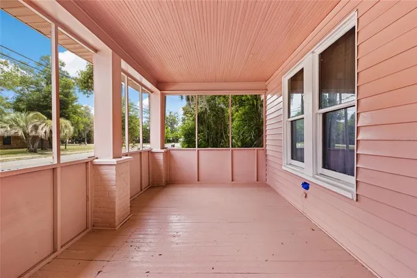 $225,000 | 21927 Southeast 69th Avenue, Hawthorne, FL 32640