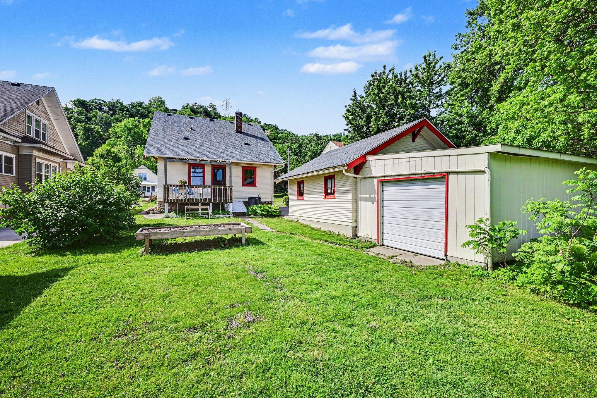 520 East 7th Street Red Wing, MN 55066 - Photo 5 of 41
