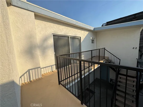 $4,600 | 82 16th Street, Hermosa Beach, CA 90254