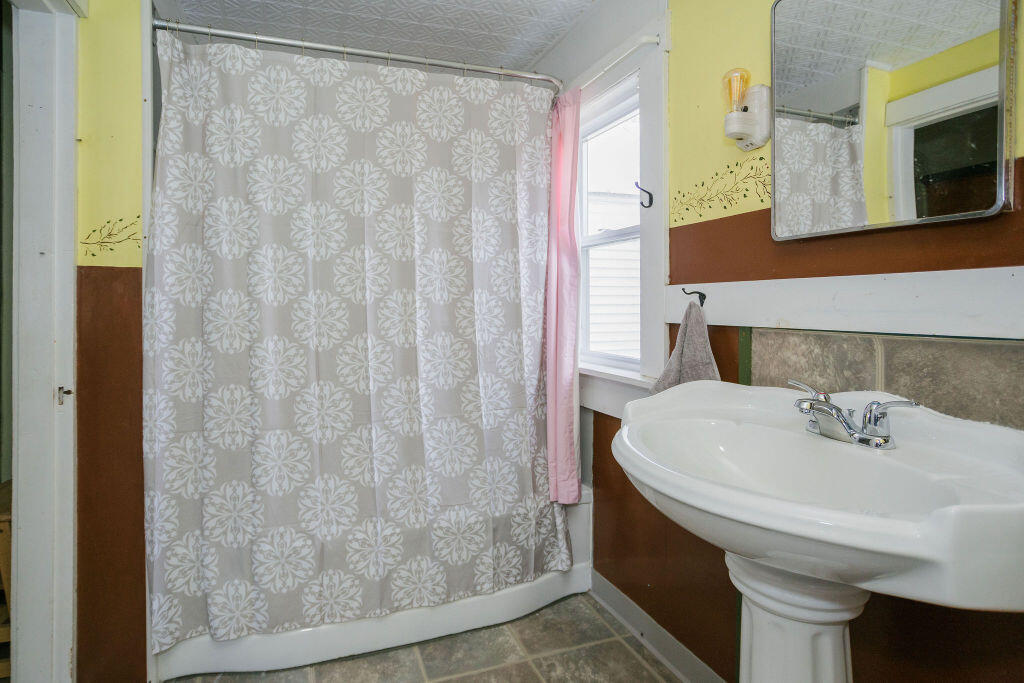 29 Wilson Street Anson, ME 04911 - Photo 17 of 44 taylor-kaminsky-photo-15