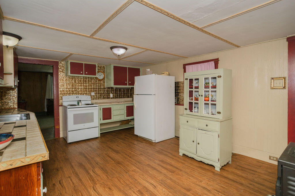 29 Wilson Street Anson, ME 04911 - Photo 7 of 44 taylor-kaminsky-photo-4