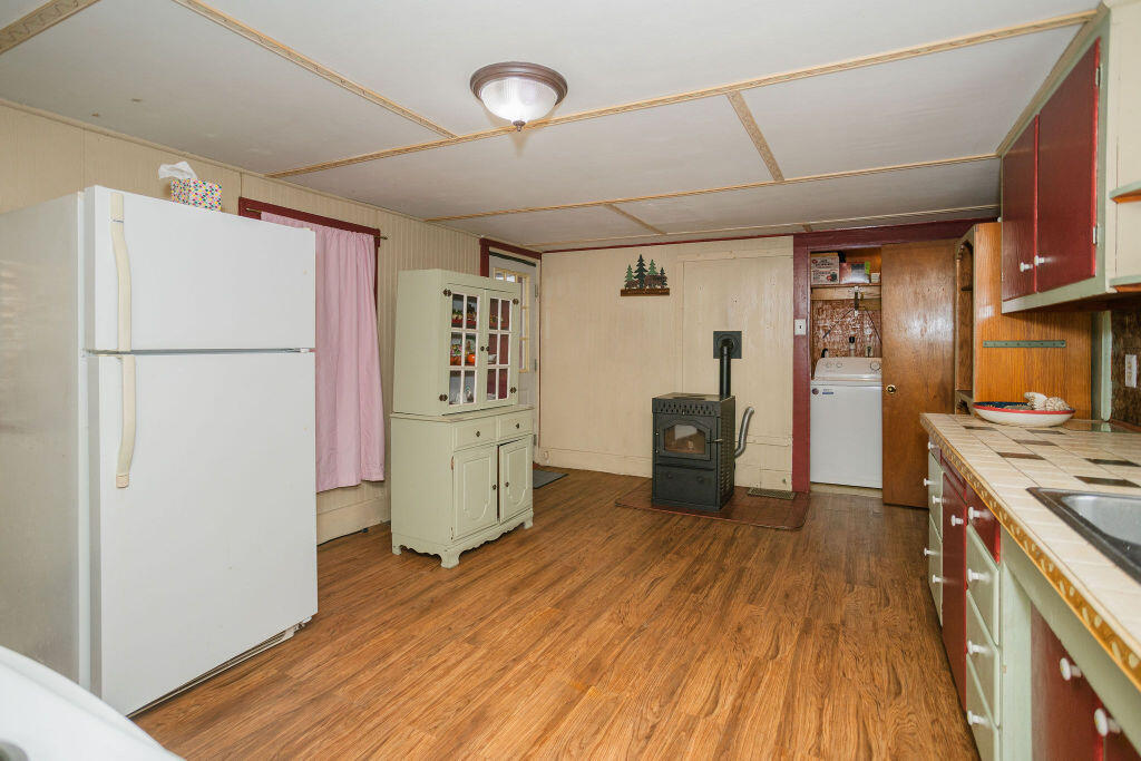 29 Wilson Street Anson, ME 04911 - Photo 8 of 44 taylor-kaminsky-photo-5