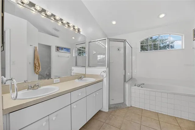 $524,999 | 16604 Lake Heather Drive, Tampa, FL 33618