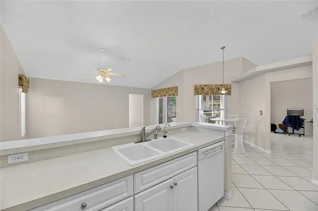 $524,999 | 16604 Lake Heather Drive, Tampa, FL 33618